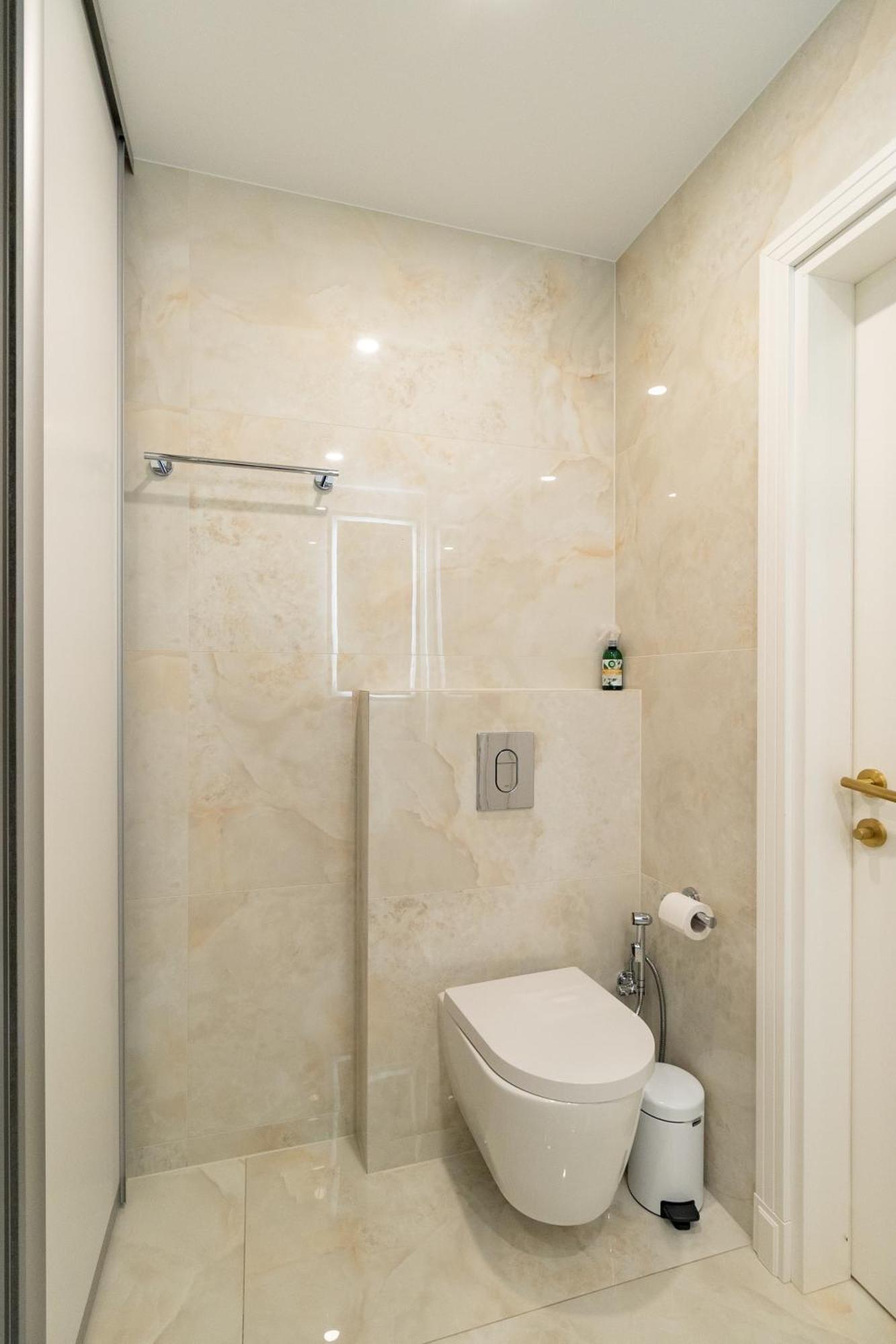 Luxury Central Apartment In Putvinskio Street Kaunas Esterno foto