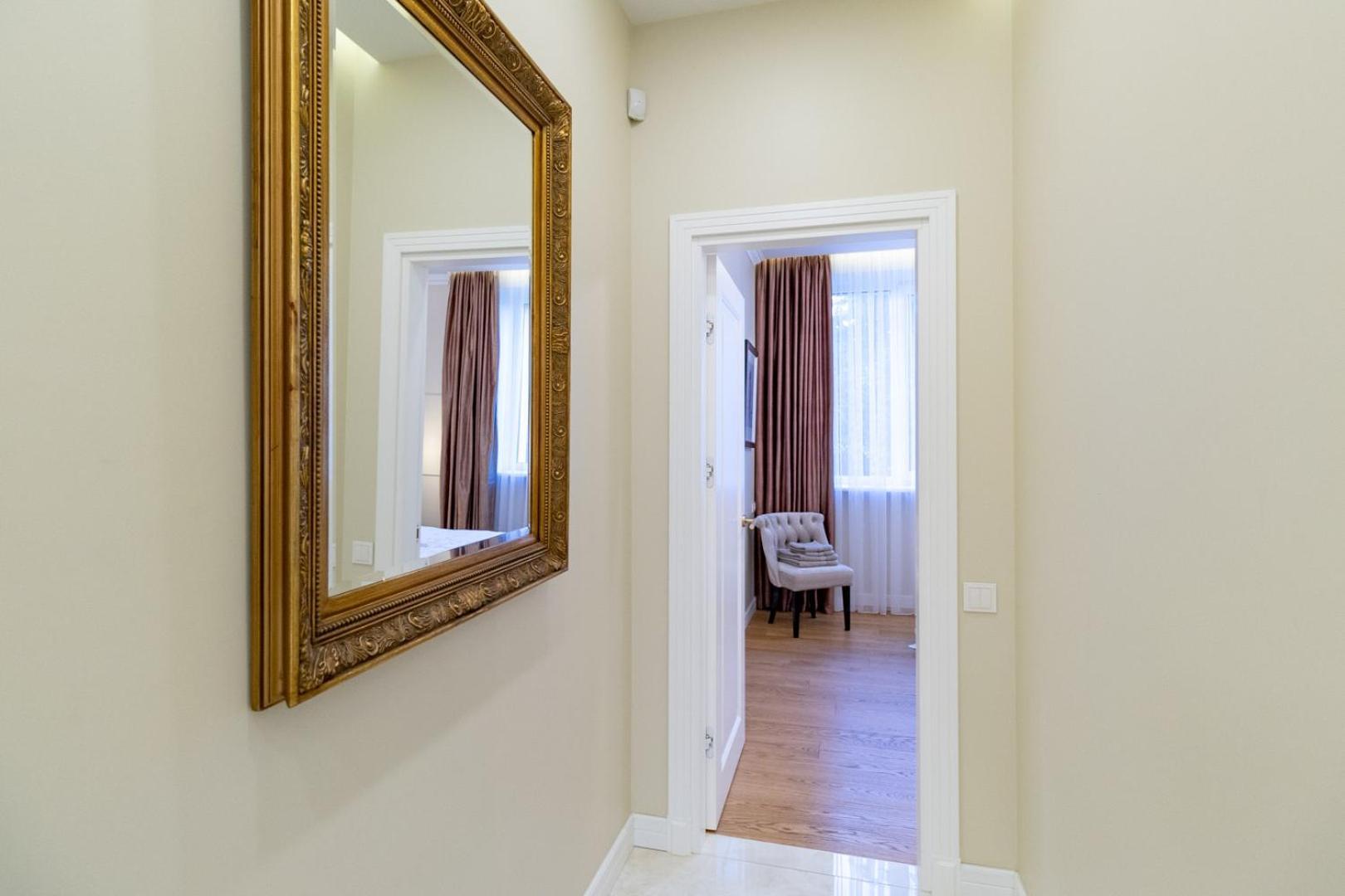 Luxury Central Apartment In Putvinskio Street Kaunas Esterno foto