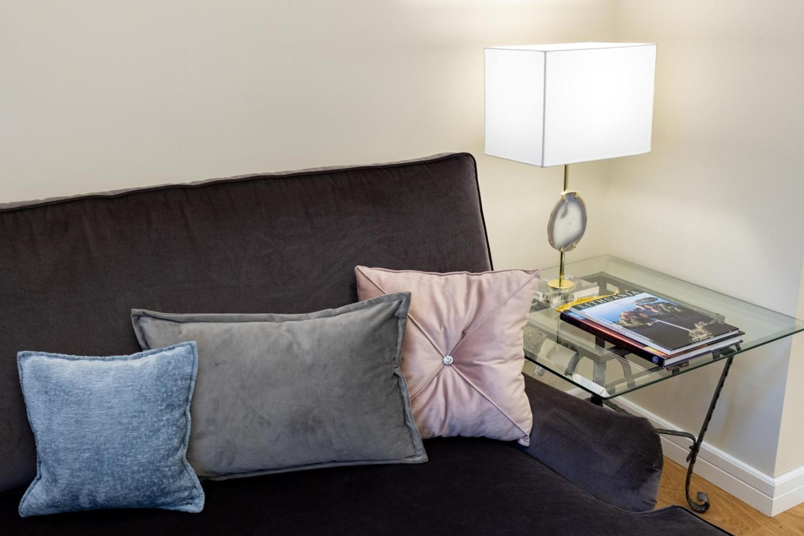 Luxury Central Apartment In Putvinskio Street Kaunas Esterno foto
